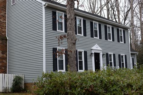 What Factors Influence The Cost Of Siding Replacement?