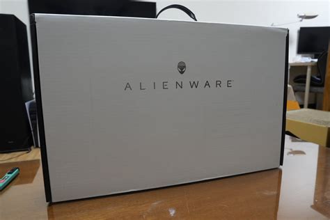 Alienware M15 R6 Pakaging 的图像结果