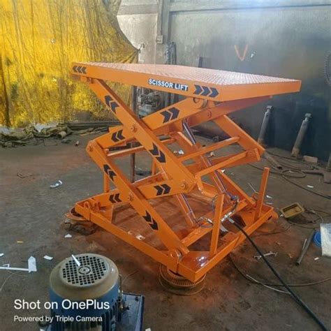 Hydraulic Scissor Lift - Industrial Hydraulic Good Lifts Service ...
