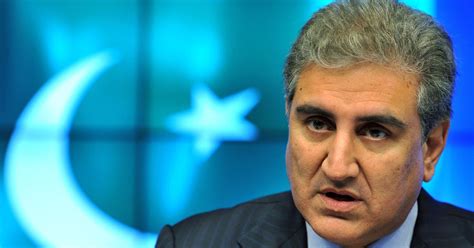 Pakistan claims it shot down two Indian jets, identifies fighter pilots ...