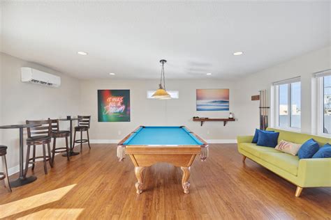 Visit Heart of Cocoa Beach, Rooftop Deck, Hammock & Private Balcony in ...