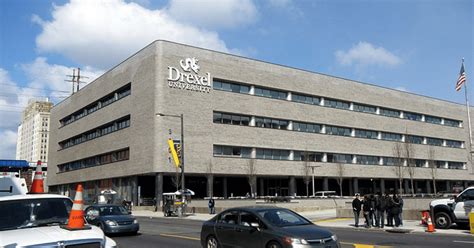 Colleges with Virtual Reality Program 的图像结果