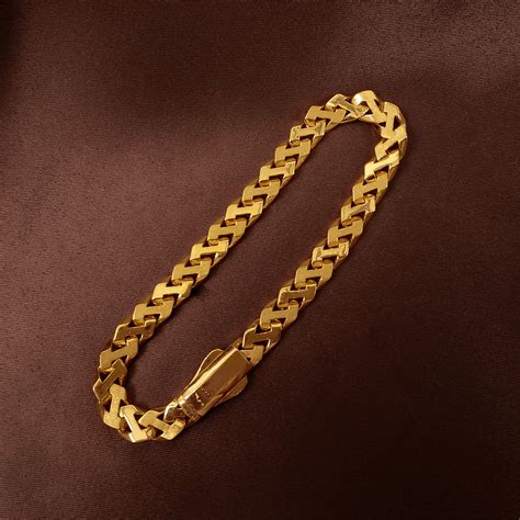 Buy Aristocrat Gold Link Bracelet 22 KT yellow gold (17.99 gm ...