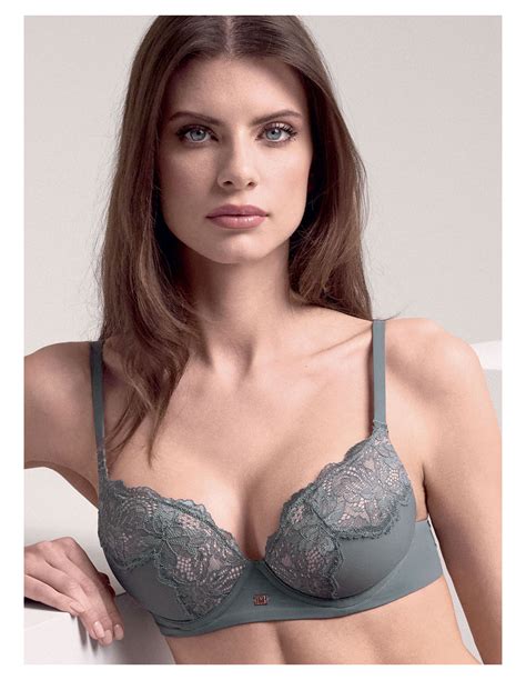 Deep Plunge Balcony Bra. SATÈN Lormar