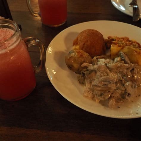 WARUNG ITALIA, Seminyak - Jl Kunti 2 - Restaurant Reviews, Phone Number ...