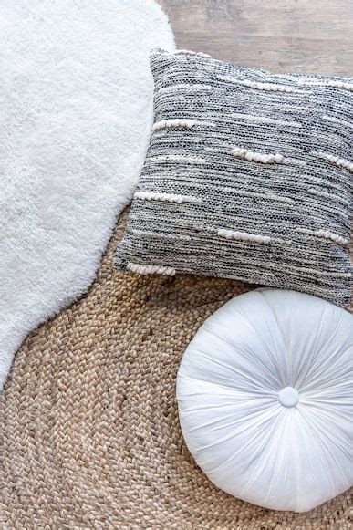 10 Cushion Covers for your Home - that are in Trend