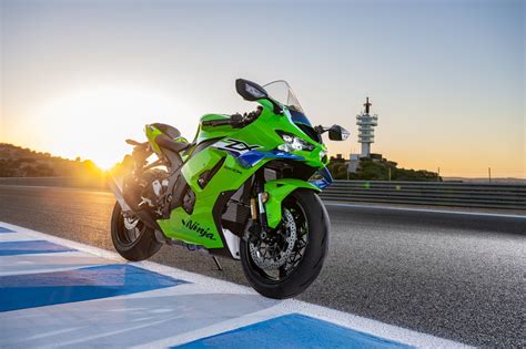 Kawasaki Ninja ZX-10R - Alle technischen Daten zum Modell Ninja ZX-10R von Kawasaki