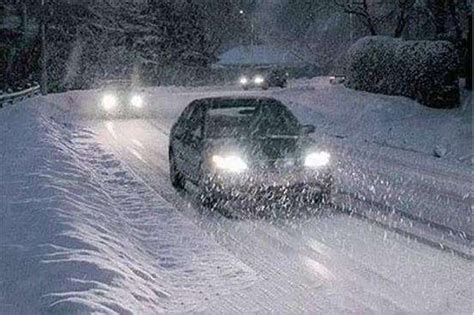 下雪了,路很滑,开车要注意什么?_百度知道