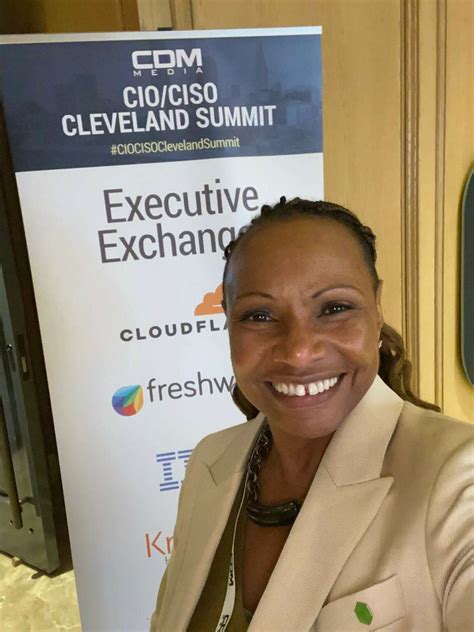 Meet Jacqueline Taylor – CanvasRebel Magazine