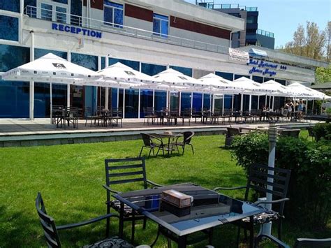 HOTEL MAREA NEAGRA (Constanta) - Hotel Reviews, Photos, Rate Comparison ...