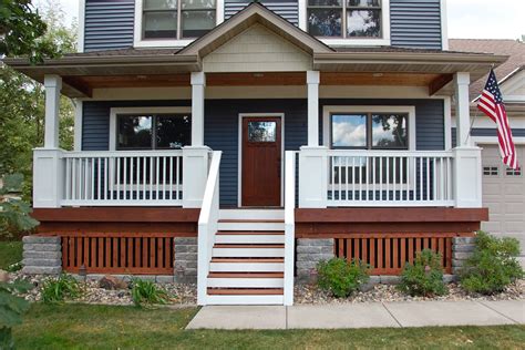 Front Porch Railing Ideas with Beautiful Designs - elraziq.com | Porch ...