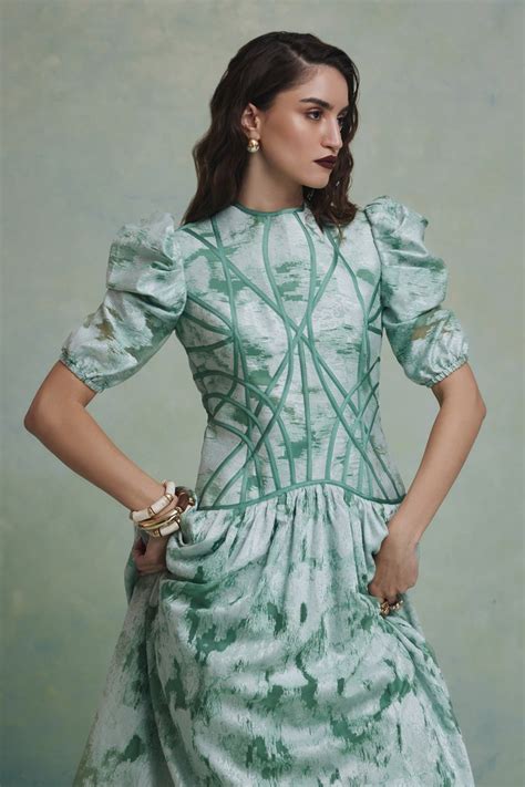 Zeba Green Jacquard Flared Midi Dress – Zabella International