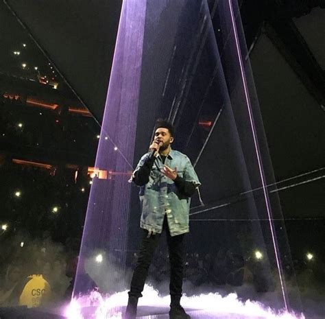 Pin by ♥𝚃𝚑𝚊𝚝 𝙱𝚒𝚝𝚌𝚑シ on The Weeknd in 2020 | The weeknd, Concert