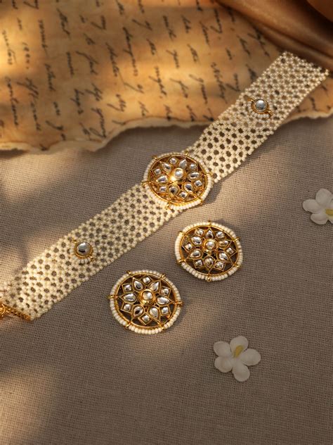 Rubans Royal Splendor 22K Gold Plated Kundan and Pearl beaded Choker j