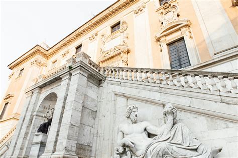 Building Inside 的图像结果