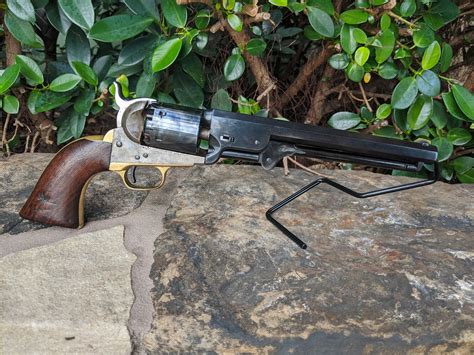 Colt 1851 Navy Revolver - Wild West Originals | History about guns