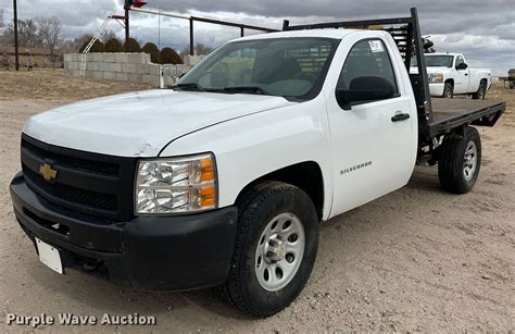2013 Chevrolet Silverado 1500 flatbed truck in Pierceville, KS | Item ...