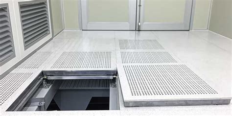 Computer Room Steps 的图像结果