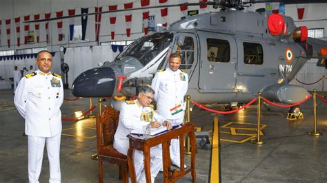 Indian Navy commissions first naval air squadron in Visakhapatnam ...