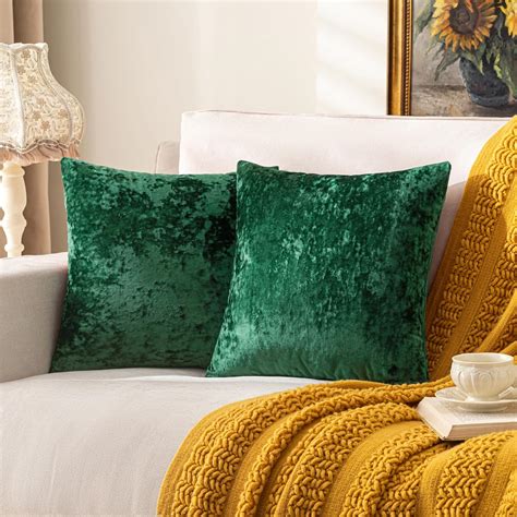 Amazon.com: SINYASAN Set of 2 Forest Green Decorative Velvet Throw ...