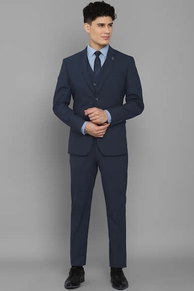 Buy Men Navy Slim Fit Solid Formal Three Piece Suit Online - 758806 ...