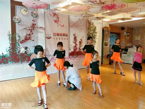 少儿舞蹈培训班 - 广州纳尼亚顶尖国际少儿艺术中心
