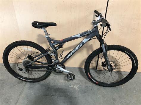 GREY SPECIALIZED XC FULL SUSPENSION, 24 SPEED MOUNTAIN BIKE WITH FULL DISC BRAKES - Able Auctions