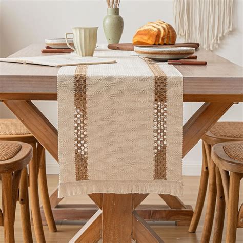 Elegant Table Runners for Small Tables: Enhance Space with Style