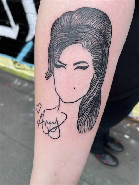 Amy Winehouse Tattoos Amy Winehouse From @ebonytattoo... Sacred Moon
