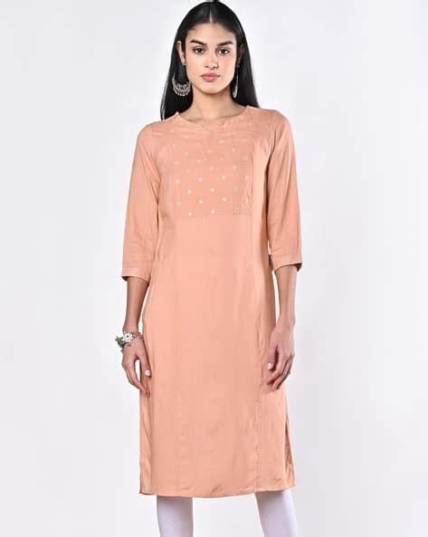 Buy Pink Kurtas for Women by Svrnaa Online | Ajio.com