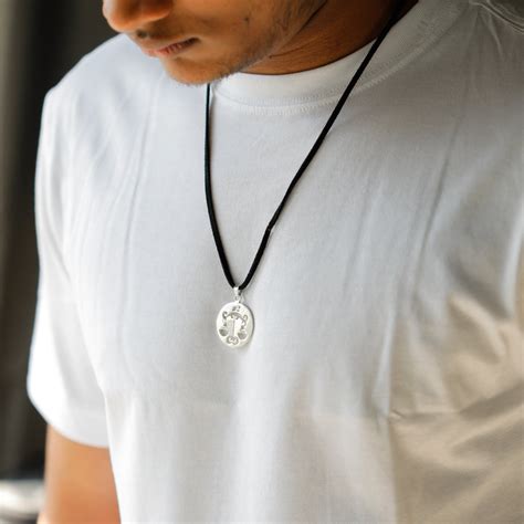 Libra / \\u0924\\u0942\\u0933 Silver Pendant Necklace - House of Aadyaa