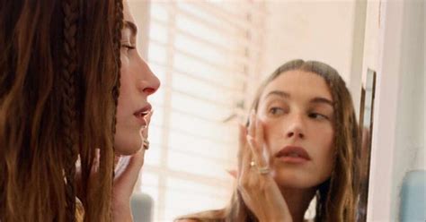 5 Ice Water Hacks To Stop A Morning Anxiety Attack And Depuff