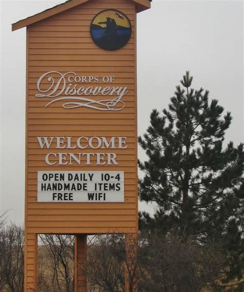 CORPS OF DISCOVERY WELCOME CENTER - All You Need to Know BEFORE You Go ...