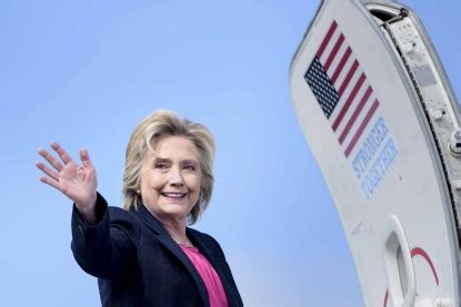 Hillary and the 'snakes' on her plane | Correspondent