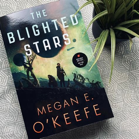 READING FOR SANITY BOOK REVIEWS: The Blighted Stars (The Devoured ...