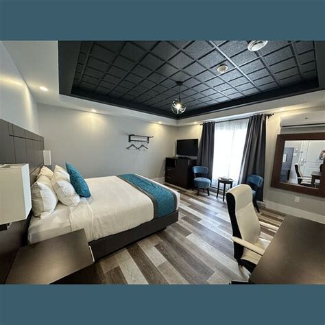 EMMA'S SUITES (Happy Valley-Goose Bay) - Lodging Reviews & Photos ...