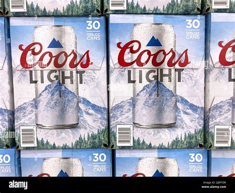 Boxes display cases hi-res stock photography and images - Alamy