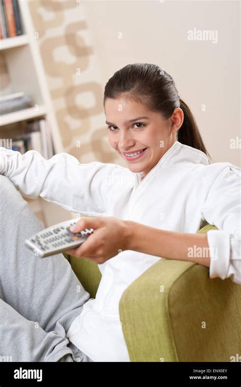 Remote Control Student 的图像结果