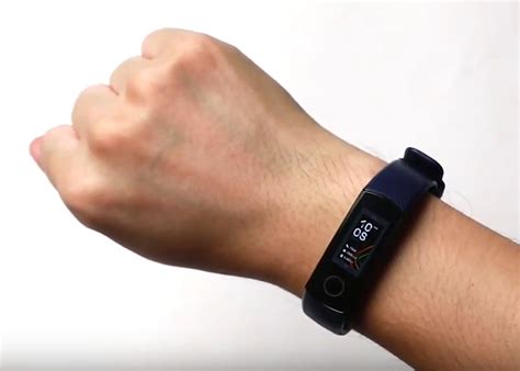 How to change HONOR Band 5 watch face | HONOR Official Site (IN)