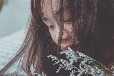 Hanni (New Jeans) - Age, Net Worth, Nationality, Siblings, Sister ...