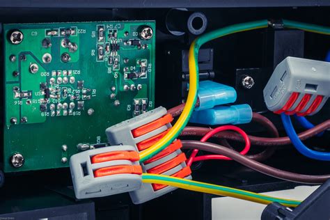 Electronics.com 的图像结果