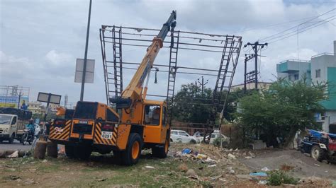 Hoarding That Collapsed In Pimpri-Chinchwad's Moshi Was Legal ...