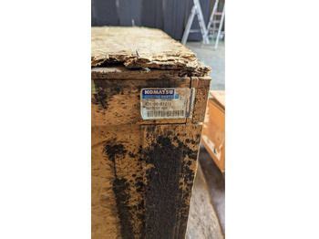 Frame/ Chassis Komatsu WA600-8 BATTERY BOX 426-06-61211, price — 10440580