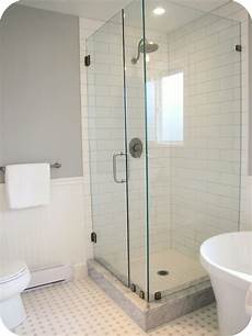 Glass Bathroom Tiles Shower by 27 Pictures Of Bathroom Glass Tile Accent Ideas Glass Bathroom Tiles Shower