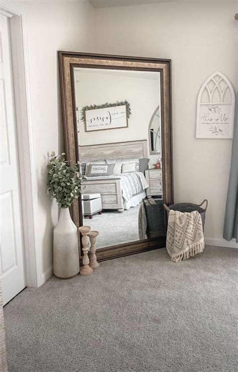 Pin by Melina Chorak-Aguilar on My bedroom | Home decor bedroom, Decor ...