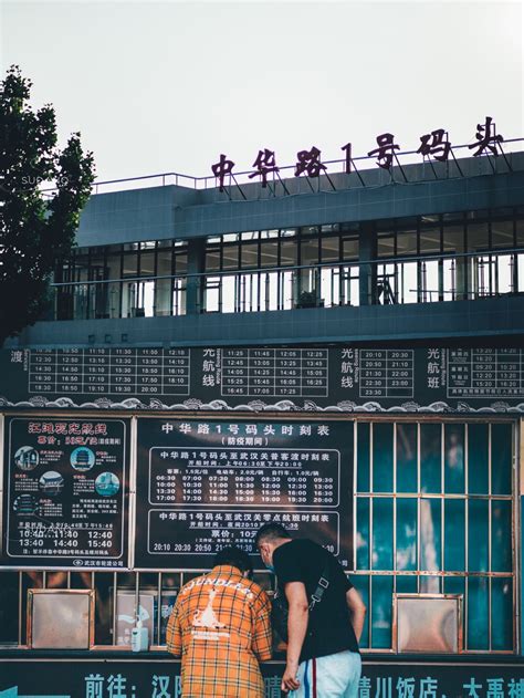 武汉1万多家餐饮店恢复外卖业务，日接单超10万_手机新浪网