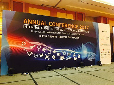 Conference Stage Backdrop Design 的图像结果