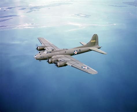 These Are the Most Famous Military Aircraft Developed By Boeing | War ...