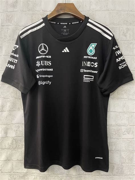 Mercedes F1 Team 2025 T-Shirt – Black Style 2 - Jersey Inside
