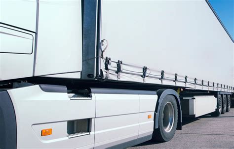 Enclosed Trailer Repair 的图像结果